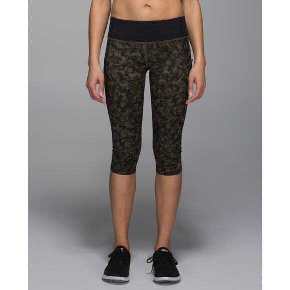 Lululemon Run Top Speed Crop Full On Luxtreme Mystic Jungle Fatigue Camo Size 4 - Picture 3 of 16